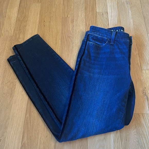 Talbots Flawless Stretchy Black Velvet Trim Sides Blue Wash Slim Ankle Jeans 4 - Picture 13 of 16